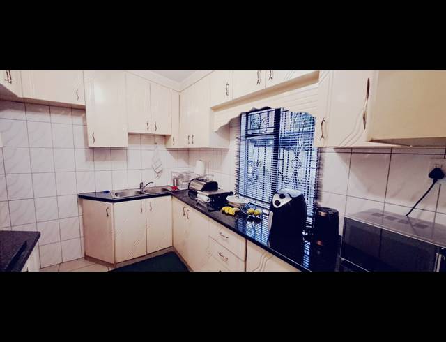 3 BEDROOM FREESTANDING FOR SALE IN NEWHOLME